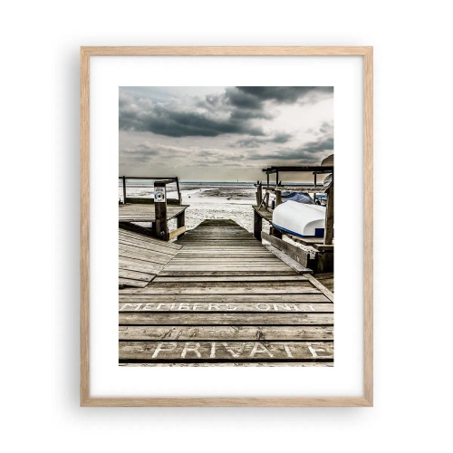 Een poster in een licht eiken lijst - Middernacht strand - 40x50 cm