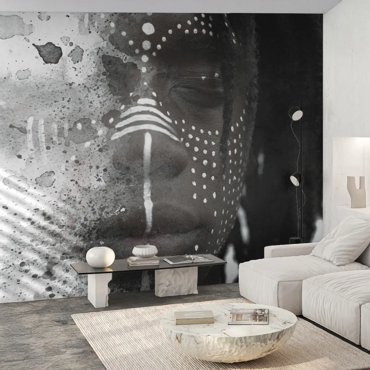 Fotobehang Standard Eco - Zwart-witportret met gezichtsbeschildering - 100x70cm - Ontdek de oergeest - Moderne wanddecoratie voor woonkamer en slaapkamer ARTTOR