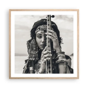 Een poster in een licht eiken lijst - De muziek van het Oosten zelf - 60x60 cm