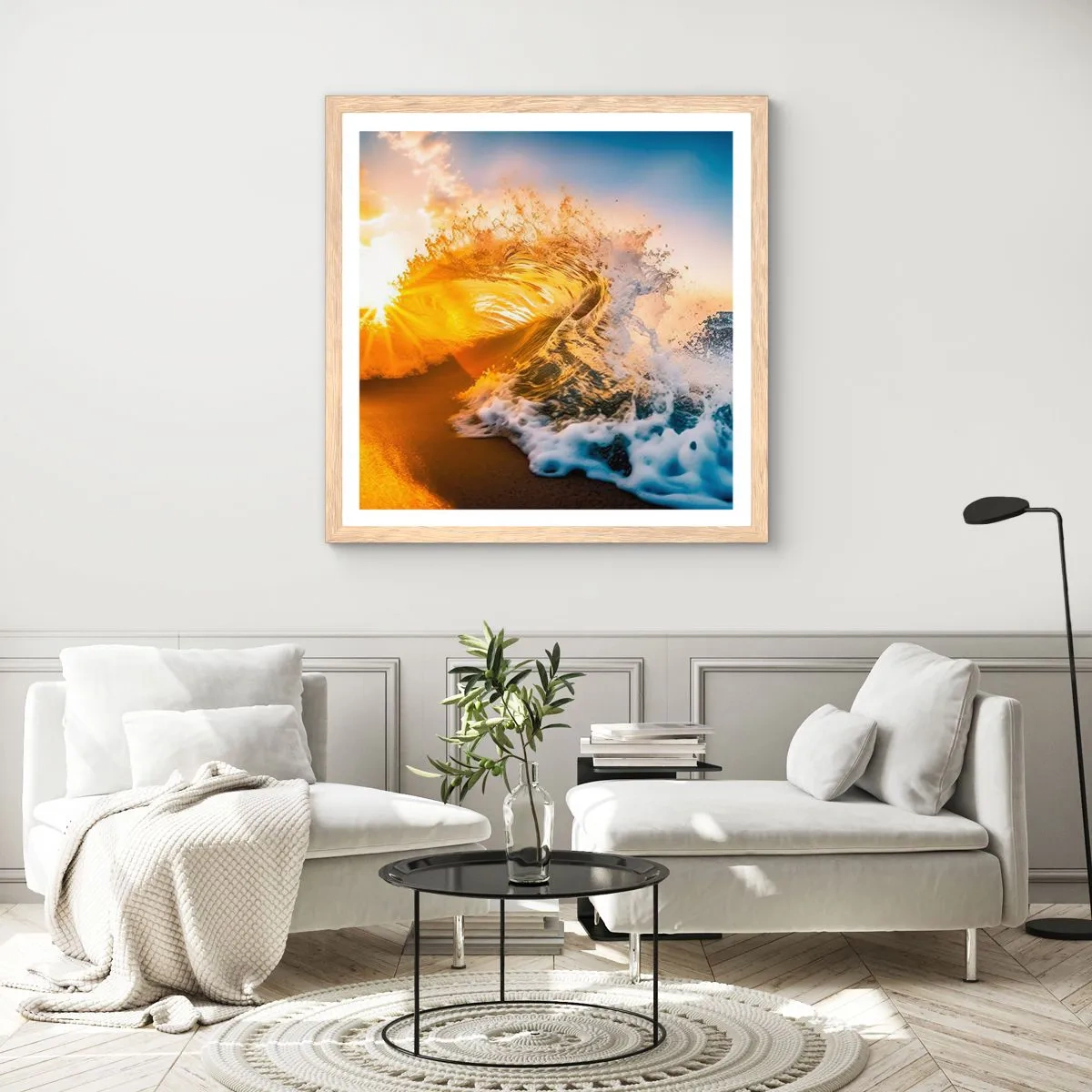 Een poster in een licht eiken lijst - Plezier in het zand - 50x50 cm