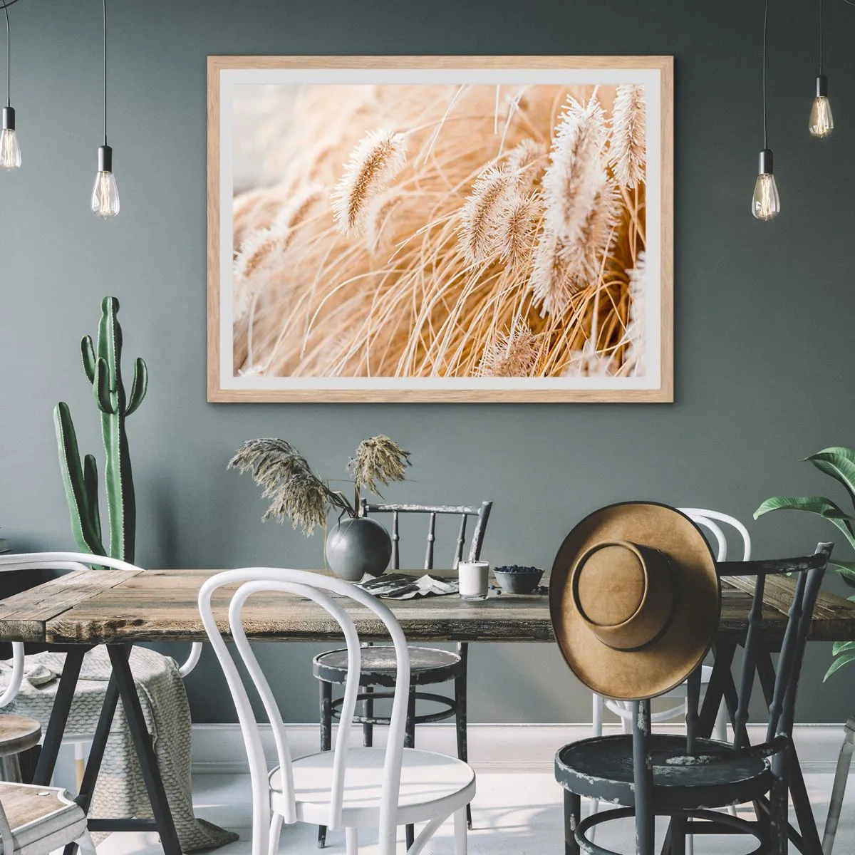 Een poster in een licht eiken lijst - Het gouden geritsel van het gras - 91x61 cm