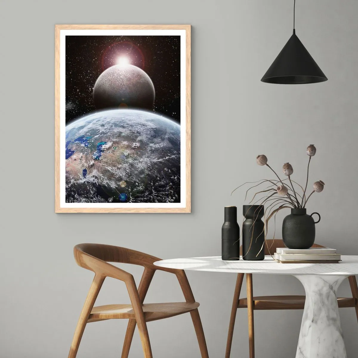 Een poster in een licht eiken lijst - Kosmisch landschap - zonsopgang - 70x100 cm