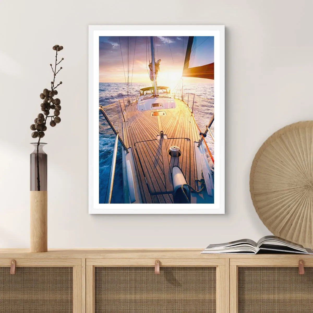 Poster in een witte lijst - Lopend op de golven - 70x100 cm