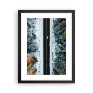 Poster in een zwarte lijst - Snijd door het winterbos - 30x40 cm