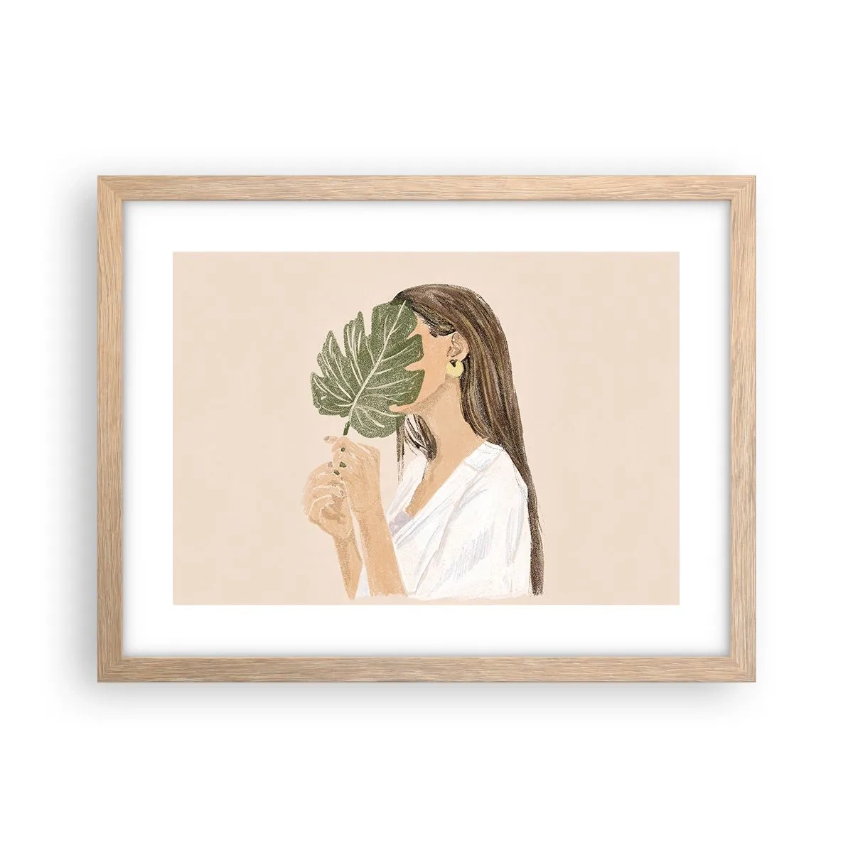 Een poster in een licht eiken lijst - Mysterieus portret met een waaier - 40x30 cm