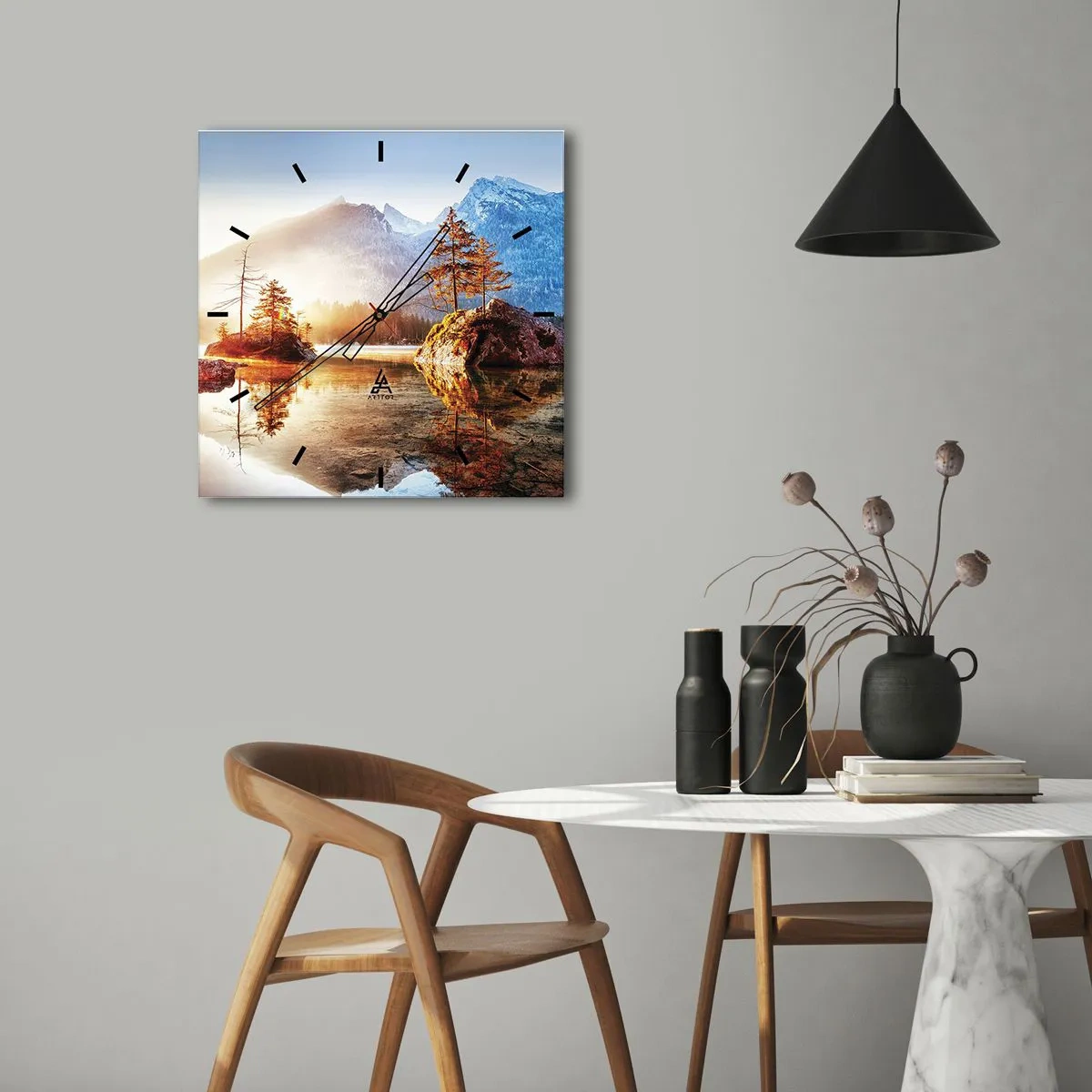 Wandklok - Klok - De natuur in een nieuw licht - 30x30 cm