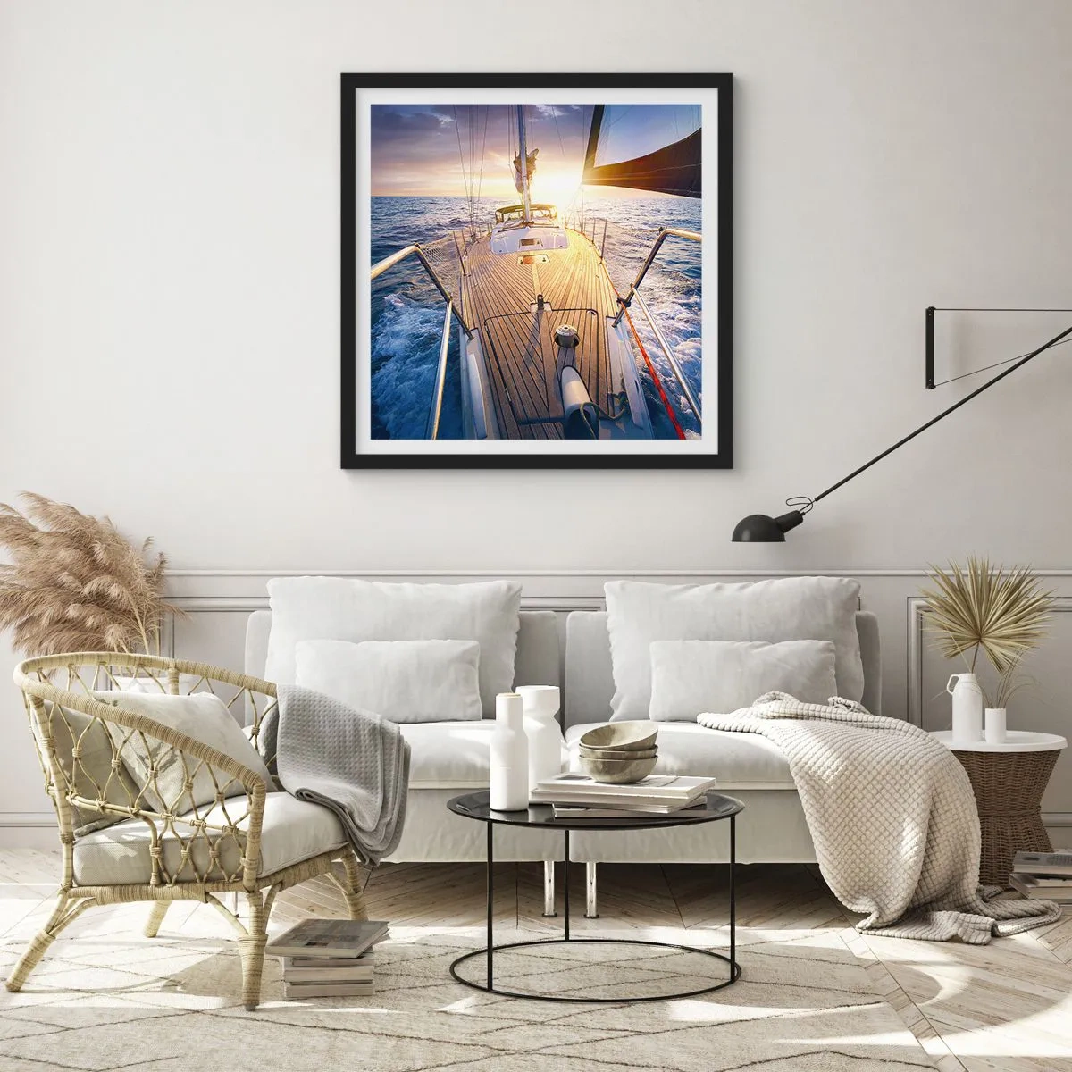 Poster in een zwarte lijst - Lopend op de golven - 40x40 cm