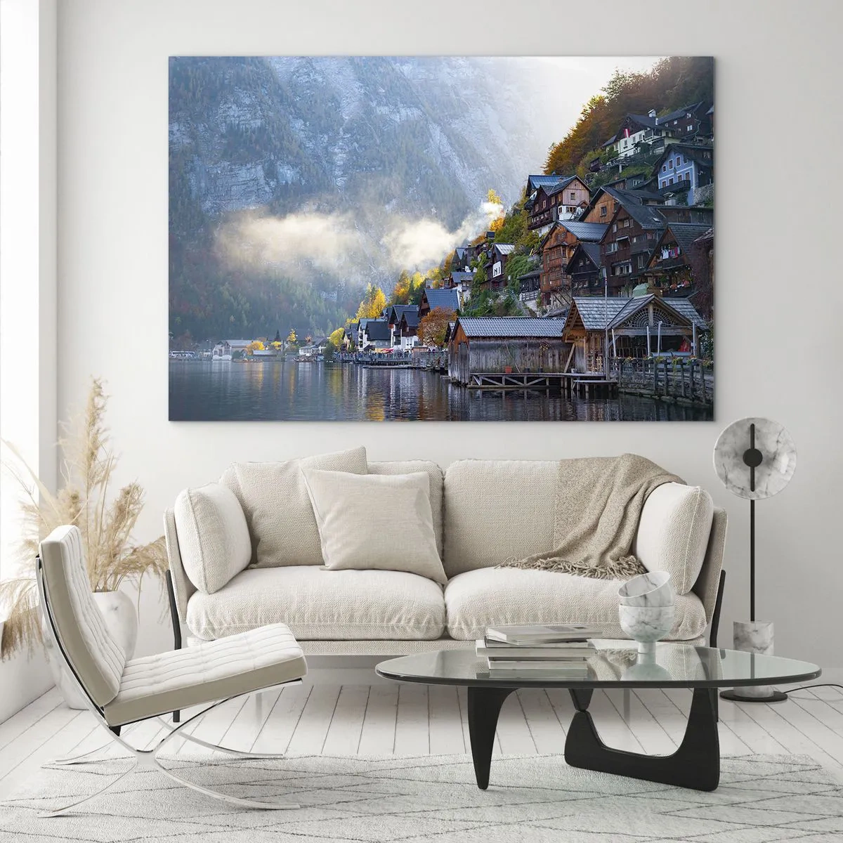 Schilderen op glas - Een herfstmorgen in een bergstadje aan een meer - 70x50cm - Alpine sfeer - Moderne wanddecoratie voor woonkamer en slaapkamer ARTTOR