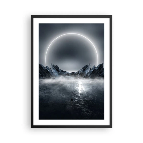 Poster in een zwarte lijst - Een mysterieus landschap met een heldere cirkel in de lucht - 50x70cm - Einde van het verhaal - Moderne wanddecoratie voor woonkamer en slaapkamer ARTTOR