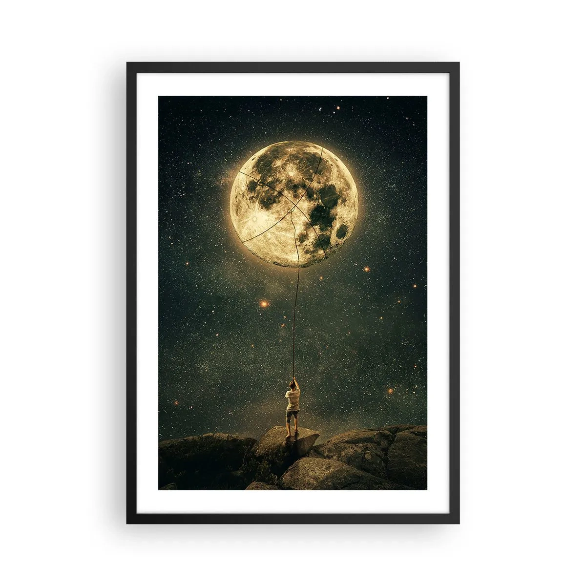 Poster in een zwarte lijst - Een figuur houdt de maan aan een touw vast in een sterrenlandschap. - 50x70cm - Iemand die de maan heeft gestolen - Moderne wanddecoratie voor woonkamer en slaapkamer ARTTOR