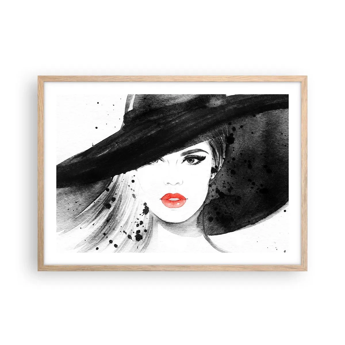 Een poster in een licht eiken lijst - Vrouw in het zwart - 70x50 cm