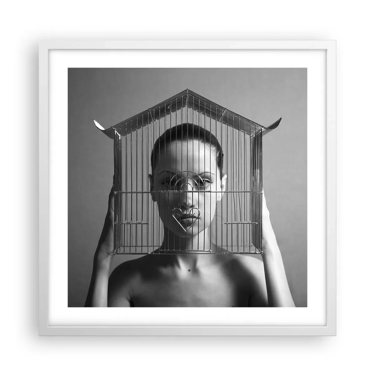 Poster in een witte lijst - Een ietwat surrealistisch portret - 50x50 cm