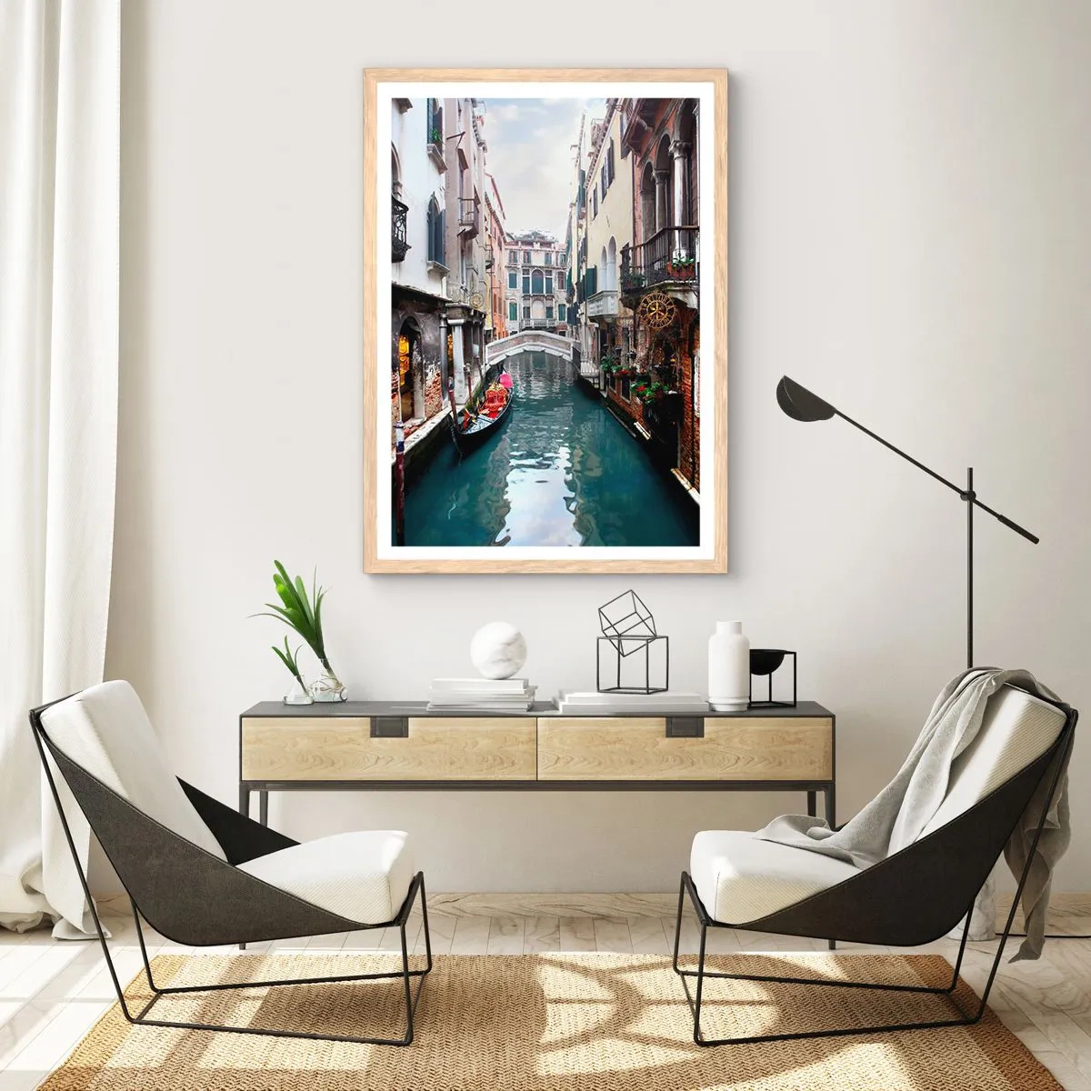 Een poster in een licht eiken lijst - Venetiaans landschap met een gondel en een brug - 40x50 cm