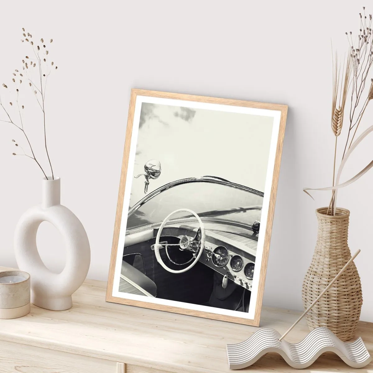 Een poster in een licht eiken lijst - Weer voor de rijken - 61x91 cm