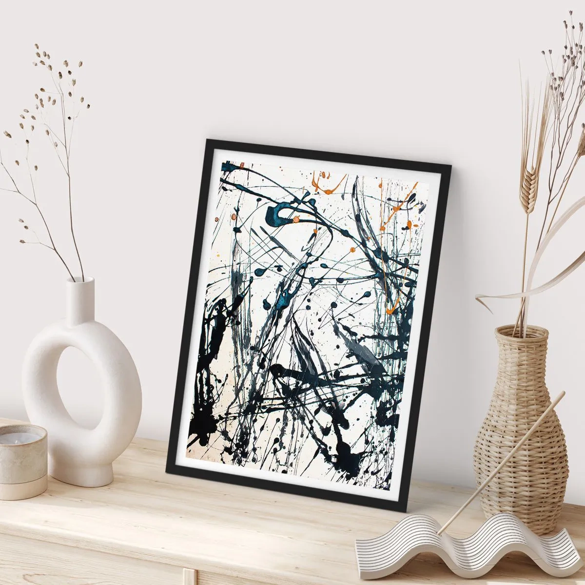 Poster in een zwarte lijst - Expressieve abstractie in de stijl van gebaarschildering - 50x70cm - Expressionistische abstractie - Moderne wanddecoratie voor woonkamer en slaapkamer ARTTOR