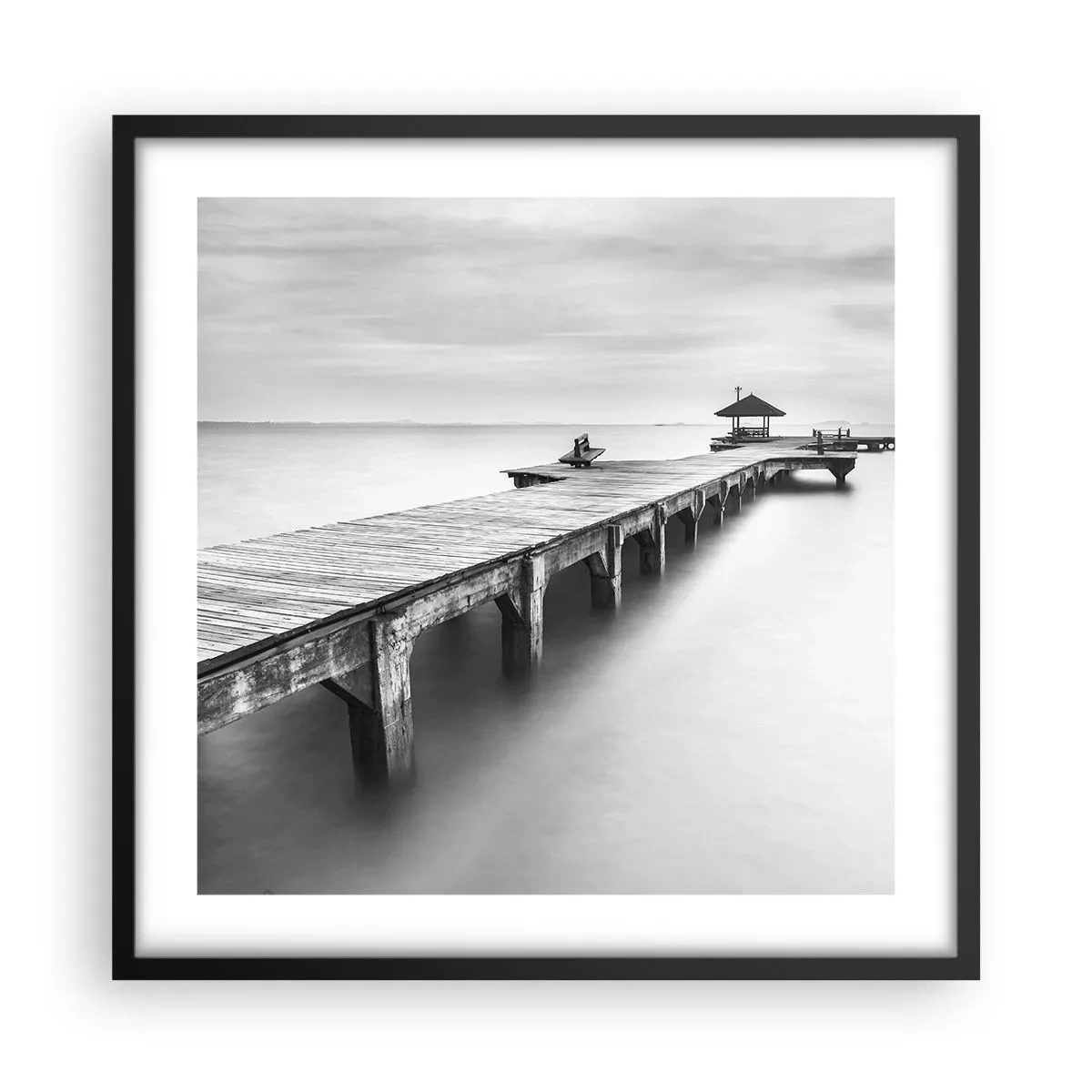 Poster in een zwarte lijst - In de verte - 50x50 cm