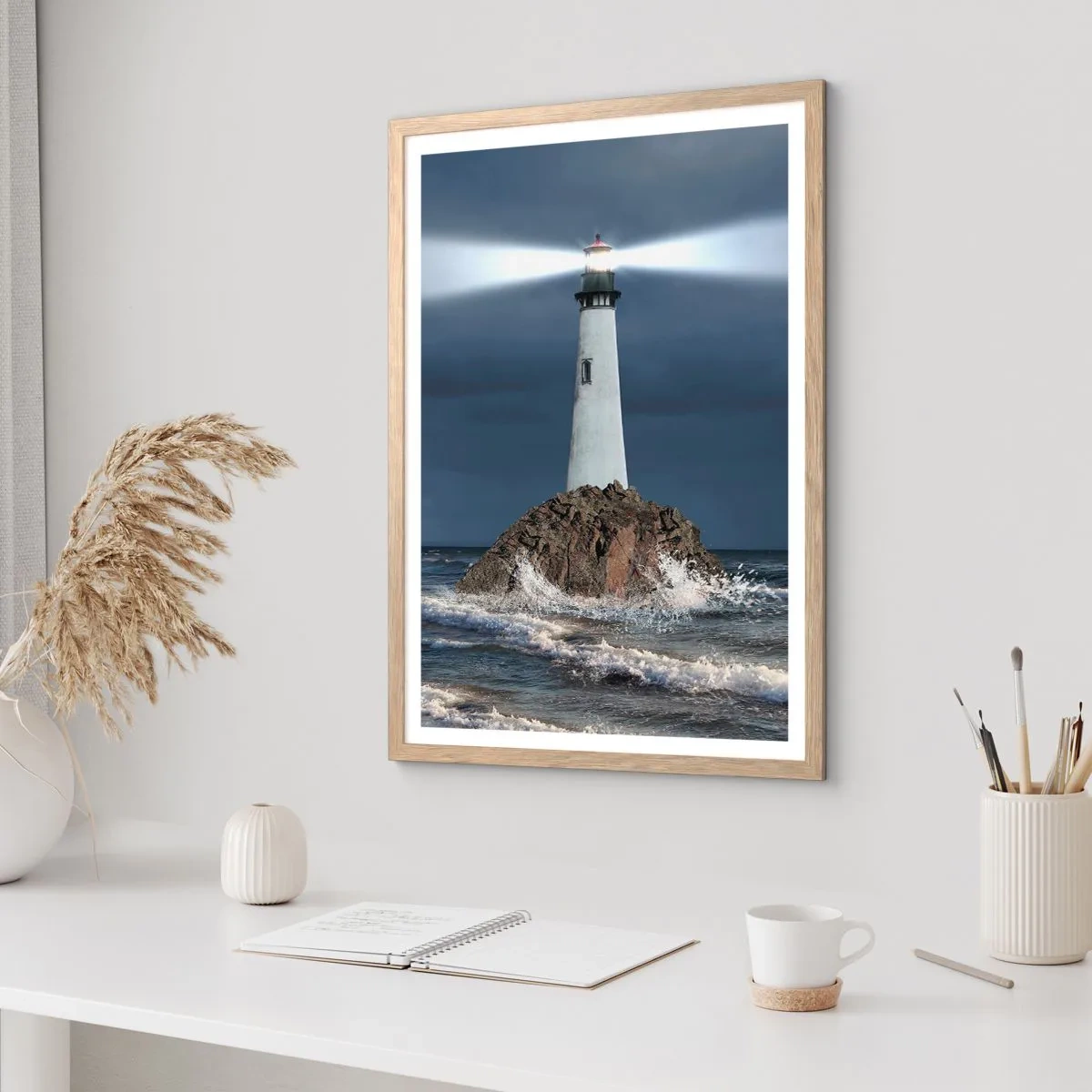 Een poster in een licht eiken lijst - Hier... hier... hier! - 70x100 cm