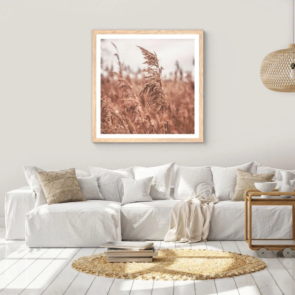 Een poster in een licht eiken lijst - Het is al herfst in de velden - 60x60 cm