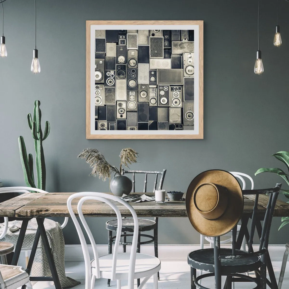 Een poster in een licht eiken lijst - En alles is goed - 30x30 cm