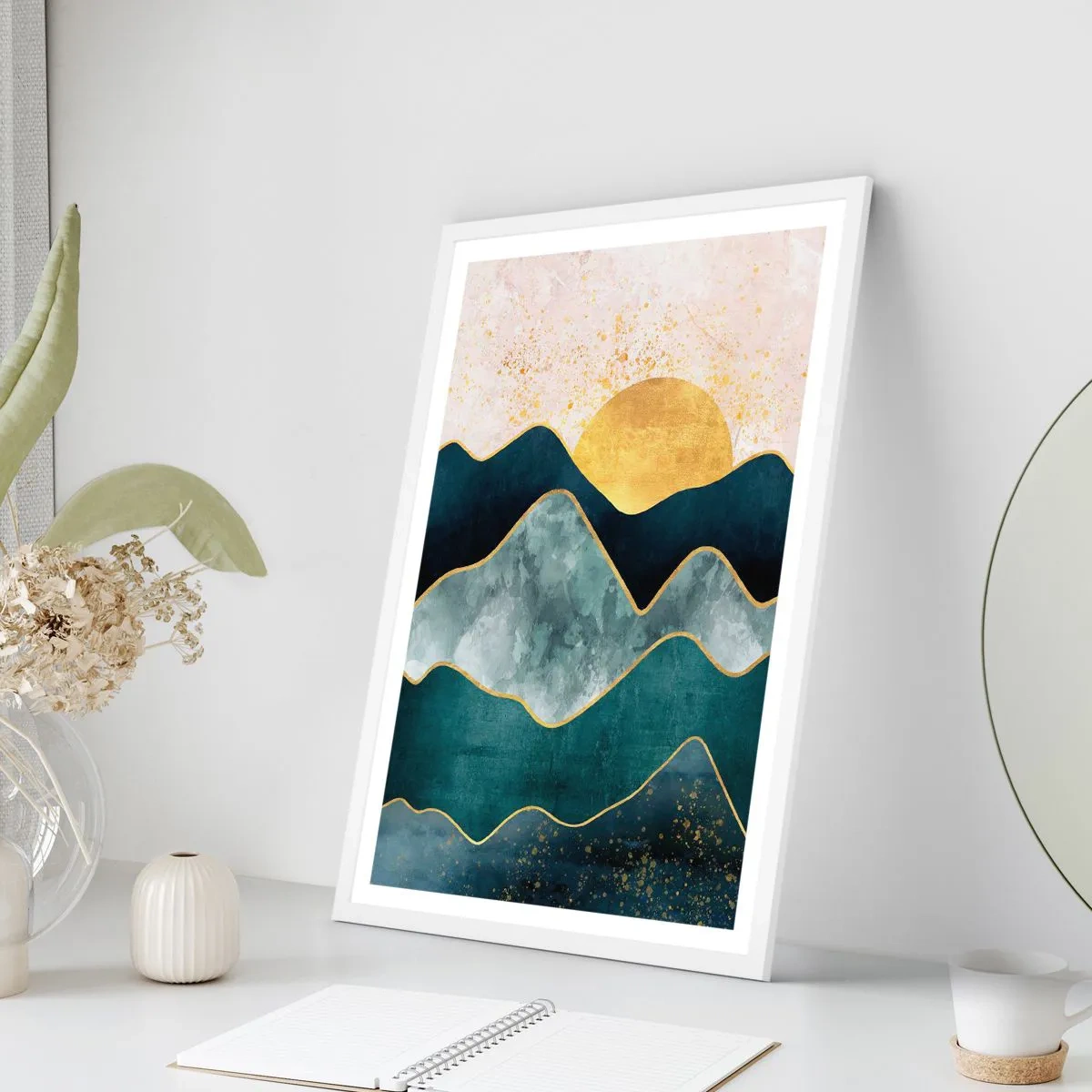 Poster in een witte lijst - Achter de zeven bergen - 70x100 cm