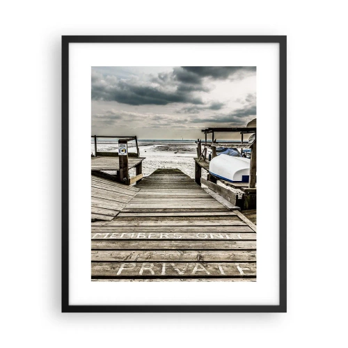 Poster in een zwarte lijst - Middernacht strand - 40x50 cm