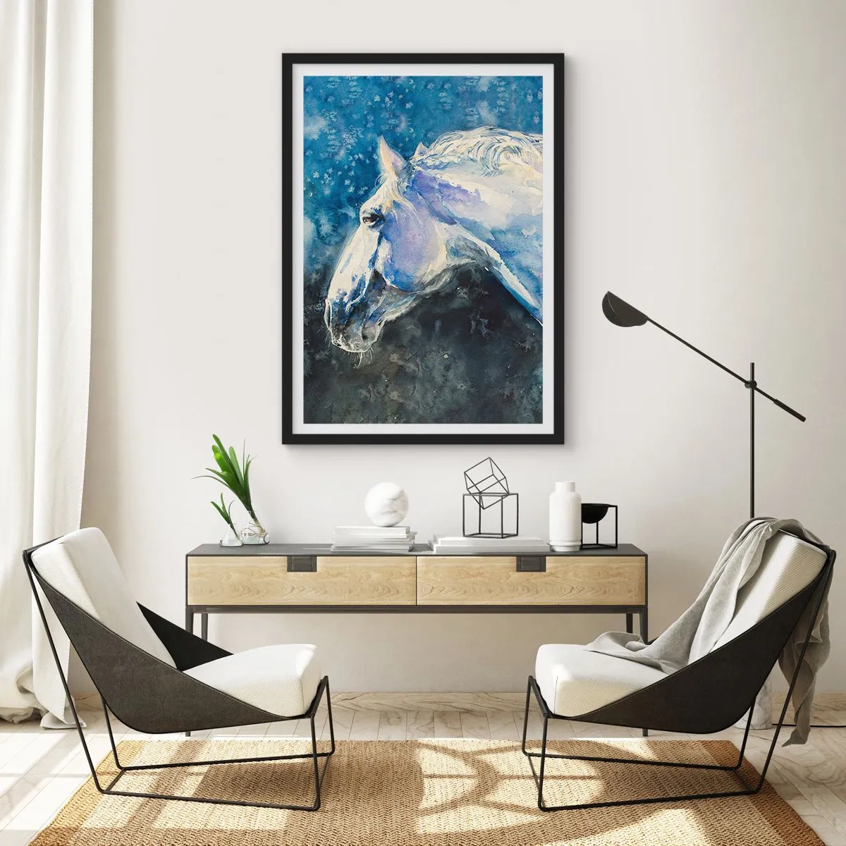 Poster in een zwarte lijst - Portret in een blauwe gloed - 70x100 cm