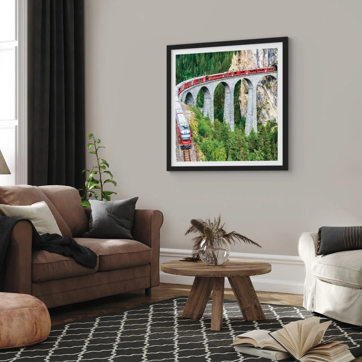 Poster in een zwarte lijst - Spoorlijn voor uitzicht op de bergen - 50x50 cm