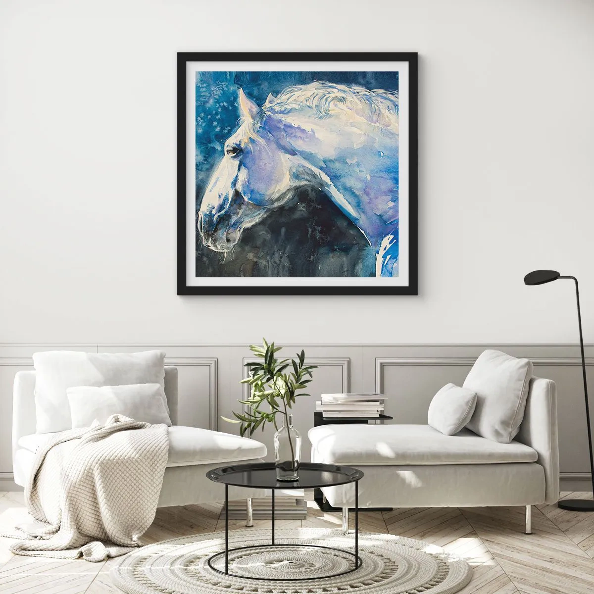 Poster in een zwarte lijst - Portret in een blauwe gloed - 30x30 cm