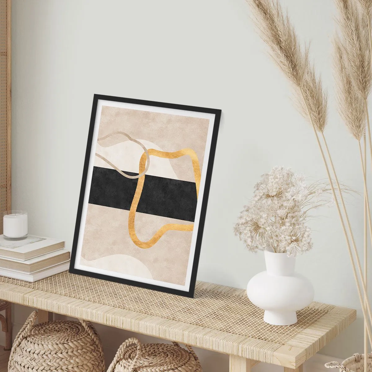 Poster in een zwarte lijst - Abstracte compositie met zwart, goud en een neutrale achtergrond - 50x70cm - Verwarde vormen - Moderne wanddecoratie voor woonkamer en slaapkamer ARTTOR