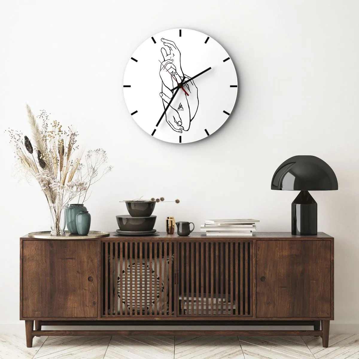 Wandklok - Klok - Een delicate schets van twee gevouwen handen op een witte achtergrond - 30x30cm - Goede aanraking - Moderne wanddecoratie voor woonkamer, keuken en slaapkamer ARTTOR