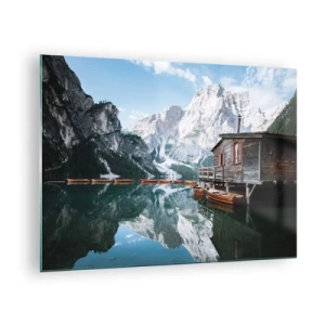 Schilderen op glas - Houten huis en boten op een rustig meer in de bergen - 70x50cm - Een kristalheldere bergochtend - Moderne wanddecoratie voor woonkamer en slaapkamer ARTTOR